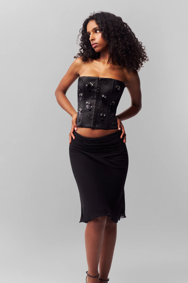 EMBELLISHED SATIN COREST IN BLACK