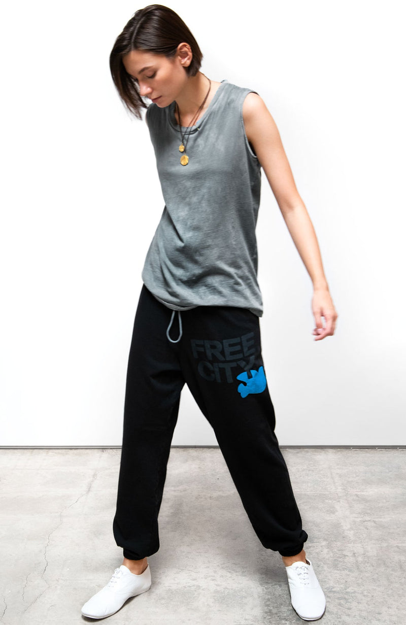 FREECITYlarge sweatpant in superblackblue