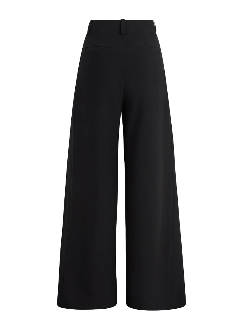 PLEATS FOR DAYS PANT IN BLACK