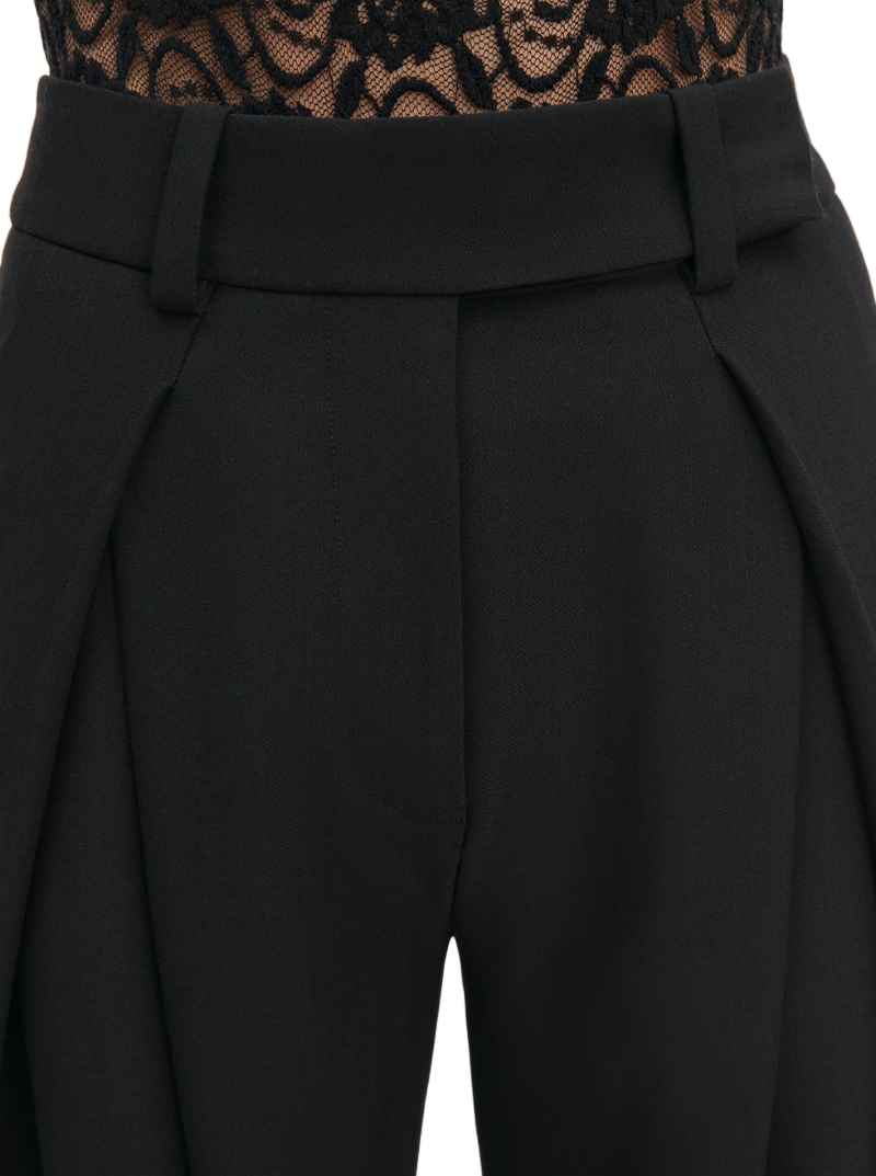 PLEATS FOR DAYS PANT IN BLACK