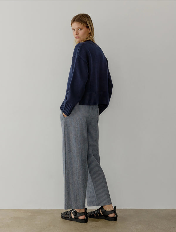 CLASSIC SWEATER IN NAVY
