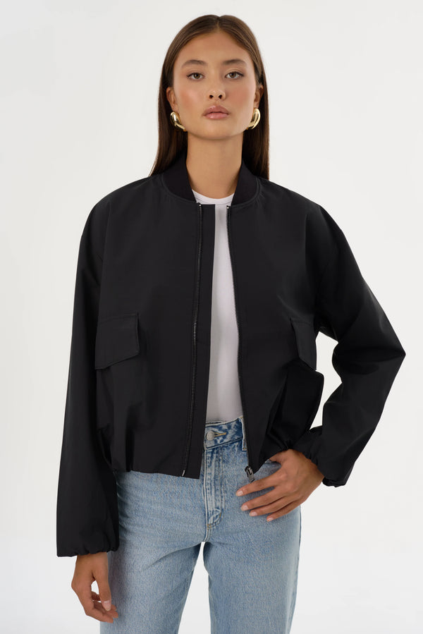 IRIANA JACKET IN BLACK