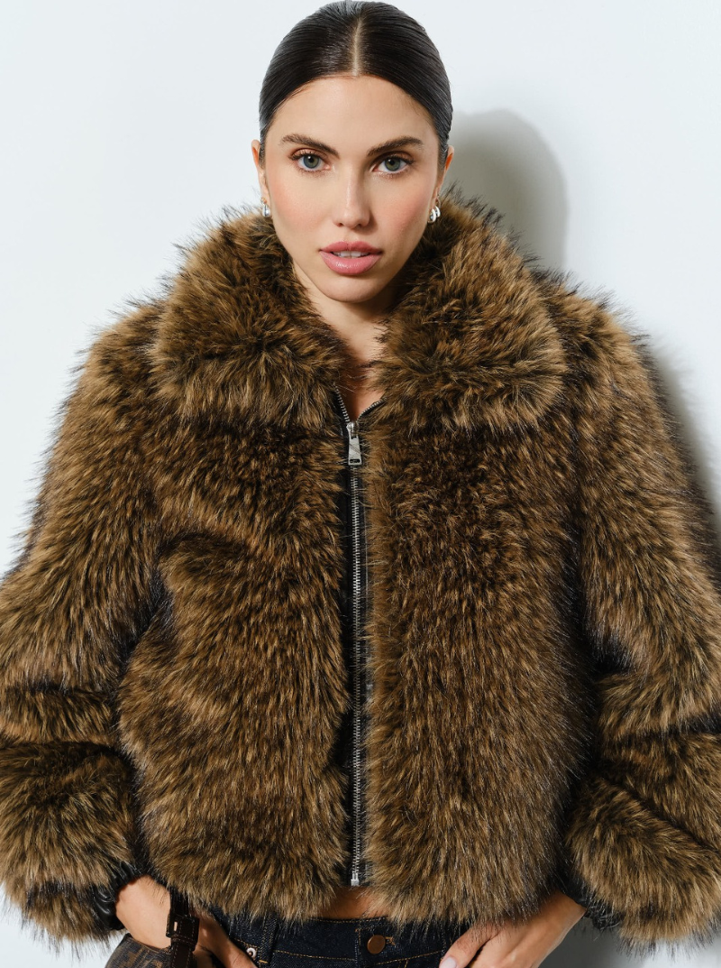 ALESSANDRA COAT IN BROWN