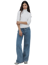 COOL IN CLASSIC BLUE