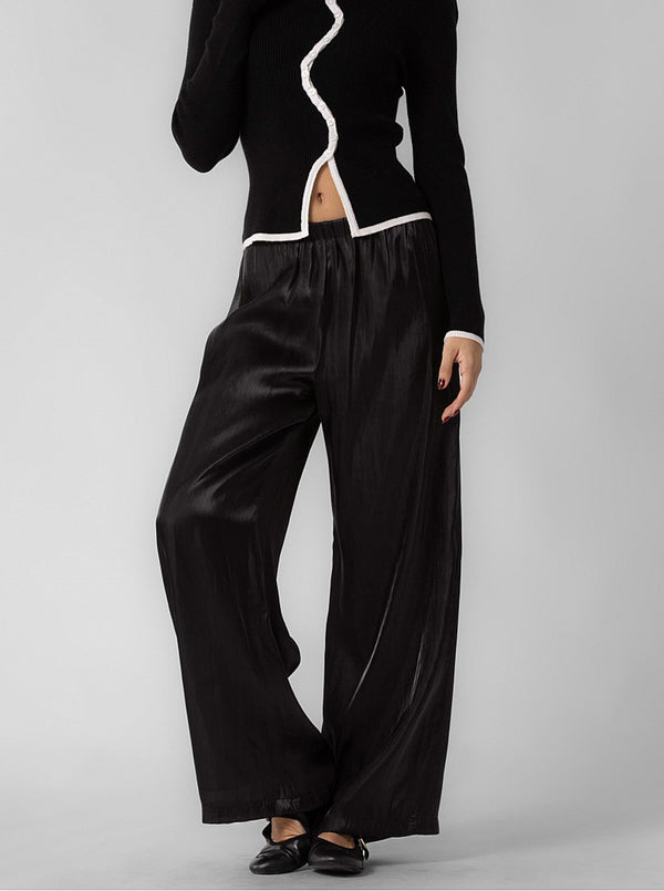 Eve Silky Pant in Black