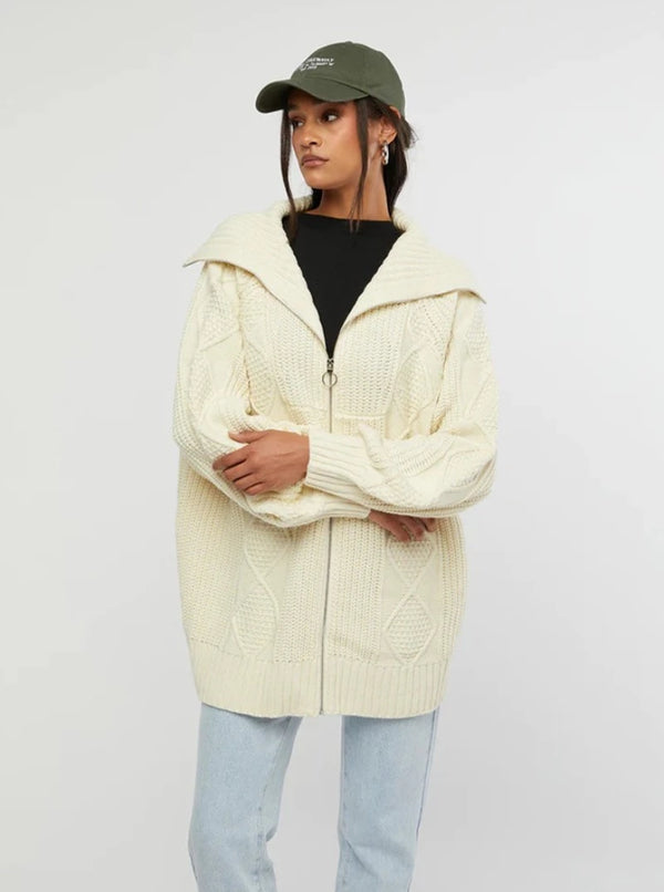 CHUNKY CABLE KNIT ZIP UP IN ECRU
