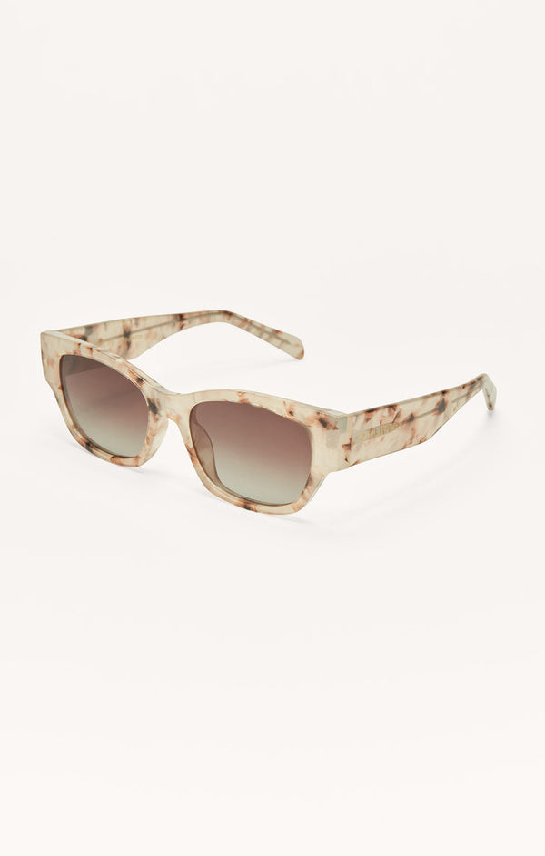 Roadtrip Polarized Sunglasses in Warm Sands Gradient