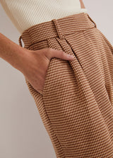 The Favorite Pant in Toffee Houndstooth