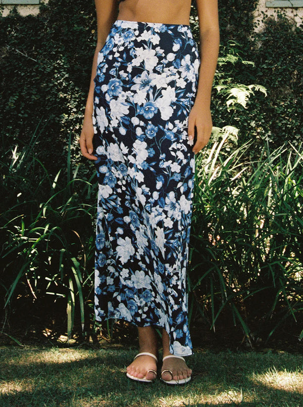 JULIET SKIRT IN NAVY FLORAL