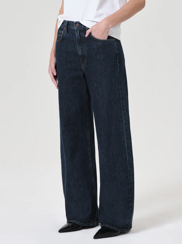 LOW CURVE JEAN IN PENDULUM