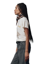 THE BOXY CREW HORSE EMBROIDERY IN WASHED WHITE